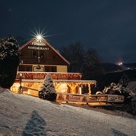 Pension & Restaurant Krakonos Harrachov Eksteriør billede