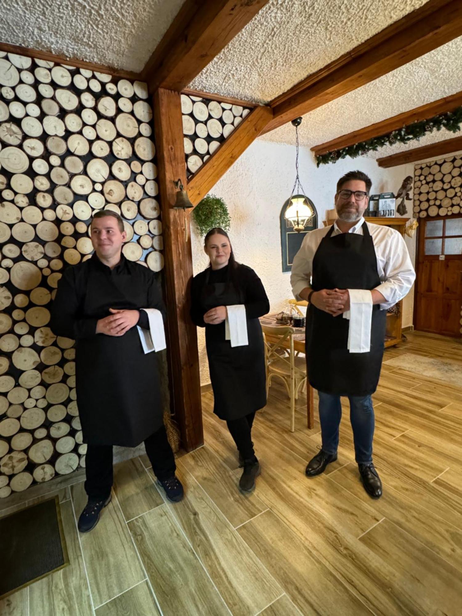 Pension & Restaurant Krakonos Harrachov Eksteriør billede