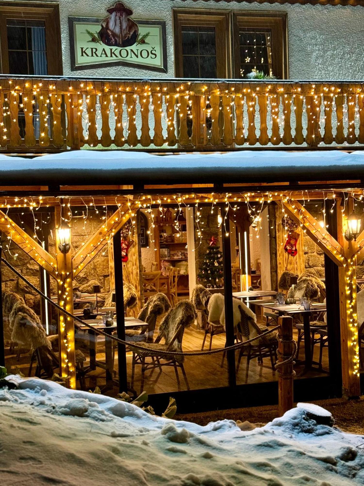 Pension & Restaurant Krakonos Harrachov Eksteriør billede