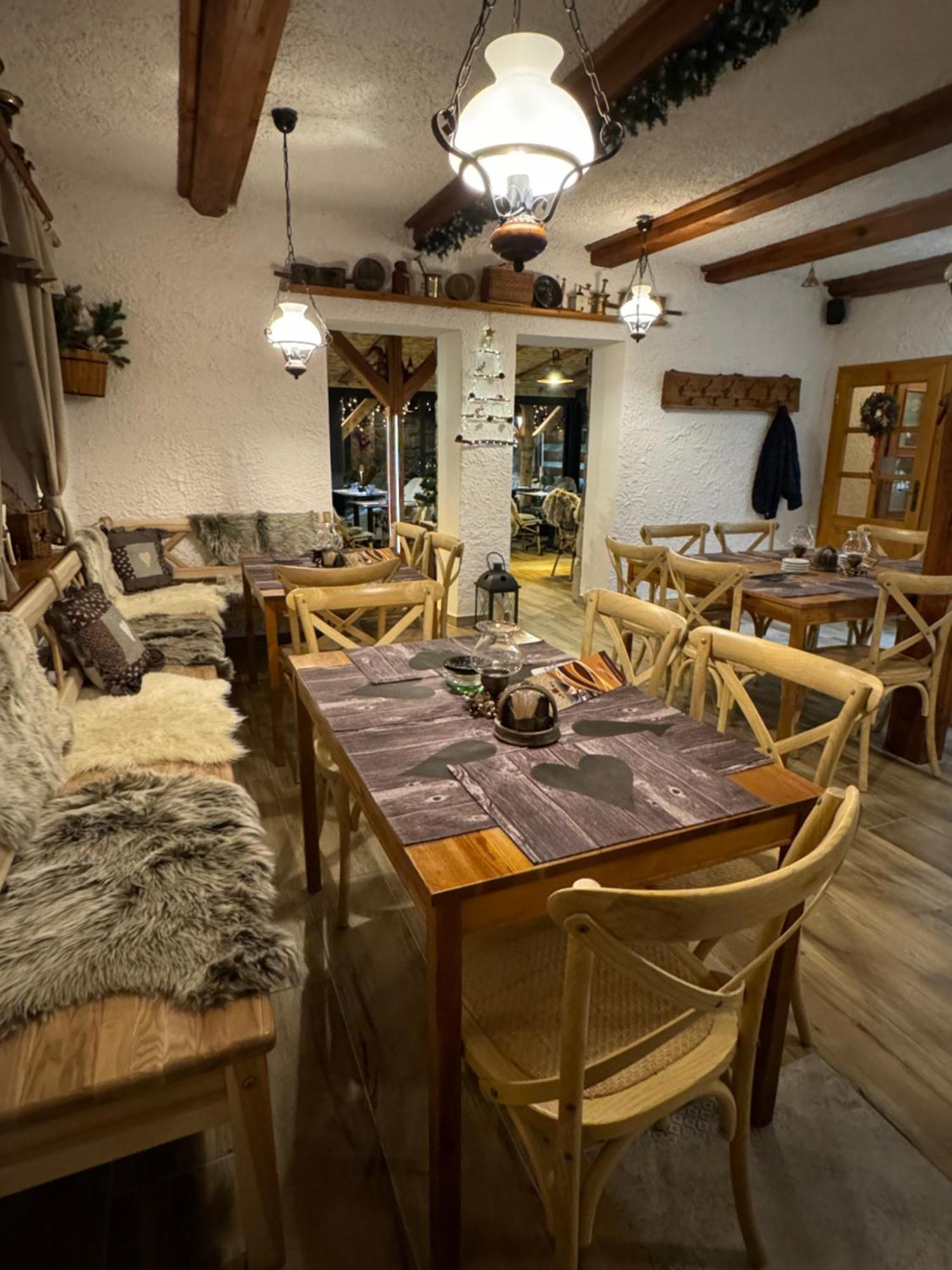 Pension & Restaurant Krakonos Harrachov Eksteriør billede