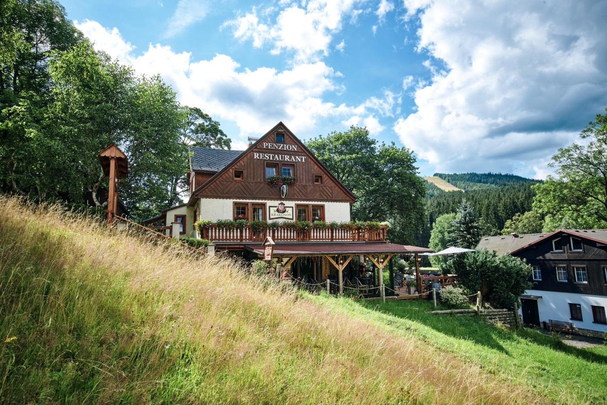 Pension & Restaurant Krakonos Harrachov Eksteriør billede